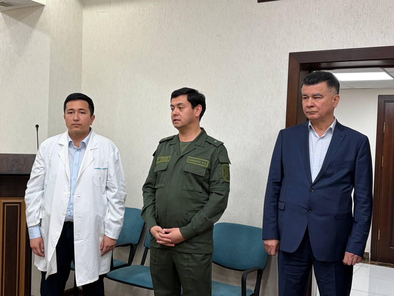 🔃Алкоголь ва тамаки бозорини тартибга солиш инспекцияси томонидан Ўзбекистон Республикаси Вазирлар Маҳкамасининг 26.12.2019 йилдаги 1039-сон қарорига асосан  истеъмол этил спирти ва алкоголь маҳсулотлари сифатини органолептик баҳолаш бўйича республика дегустация комиссиясининг йиғилиши ўтказилди. 