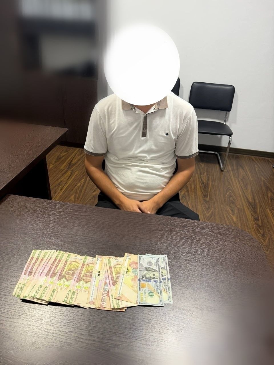 Қашқадарё вилоятида фуқарони ишга киритиб қўймоқчи бўлган давлат меҳнат ҳуқуқ инспектори фош этилди